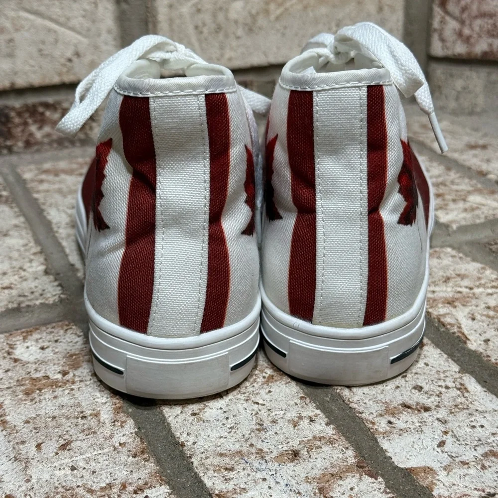 Canada Flag Maple Leaf High Top Canvas Sneakers Like New Size 8 - Picture 4 of 7